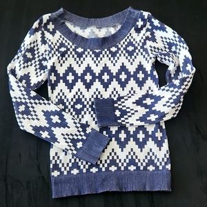 Blue and white pattern shirt